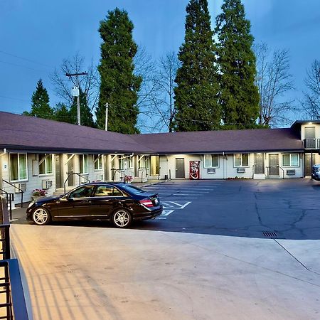Budget Lodge Eugene - Airport エクステリア 写真