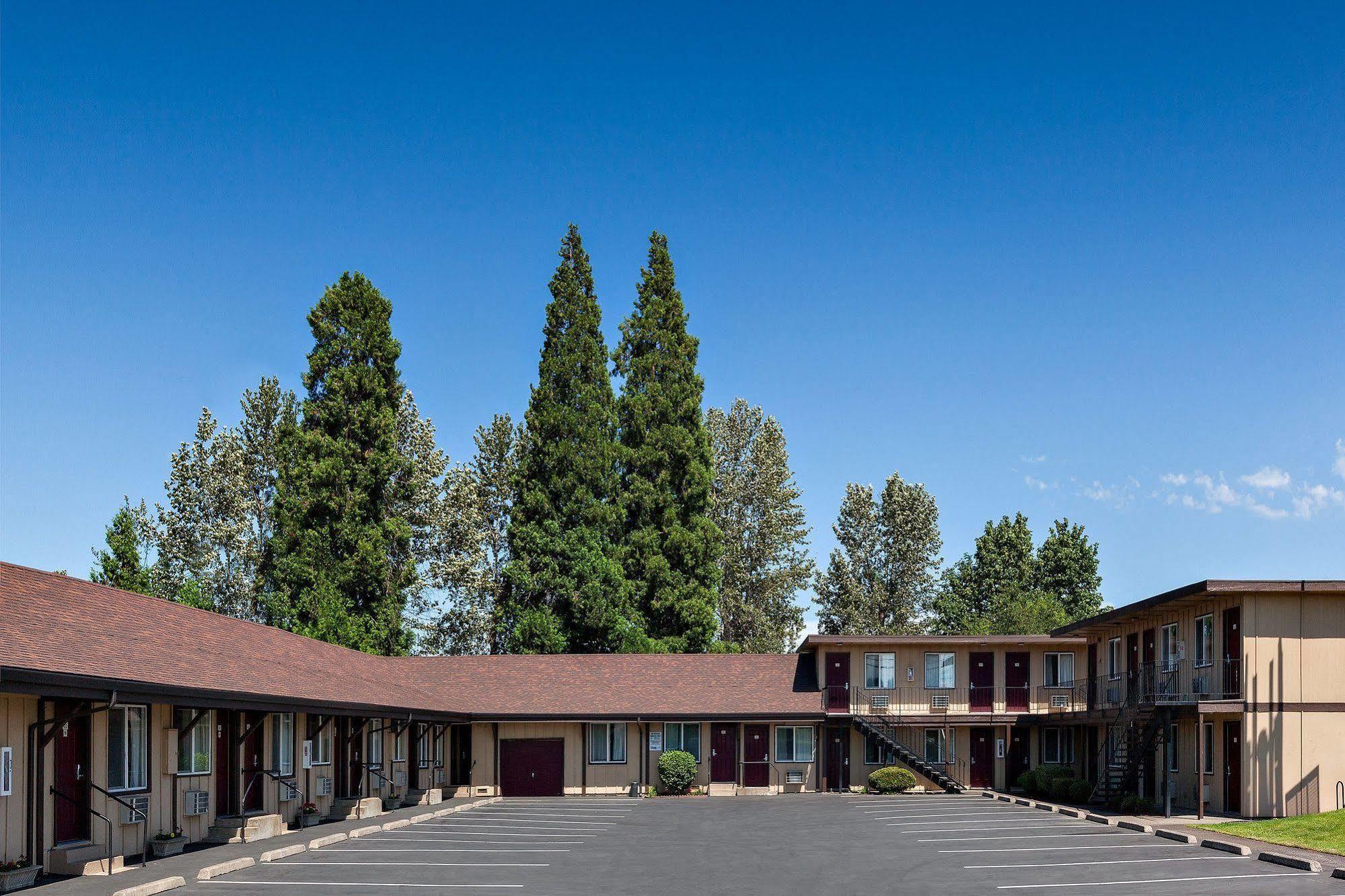 Budget Lodge Eugene - Airport エクステリア 写真