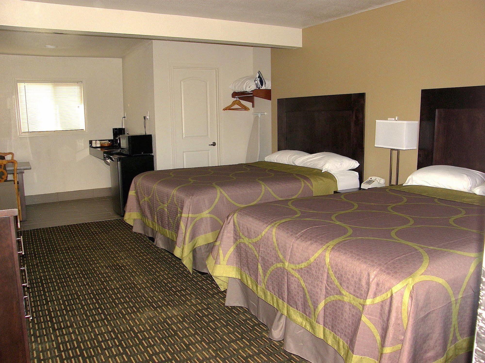Budget Lodge Eugene - Airport エクステリア 写真