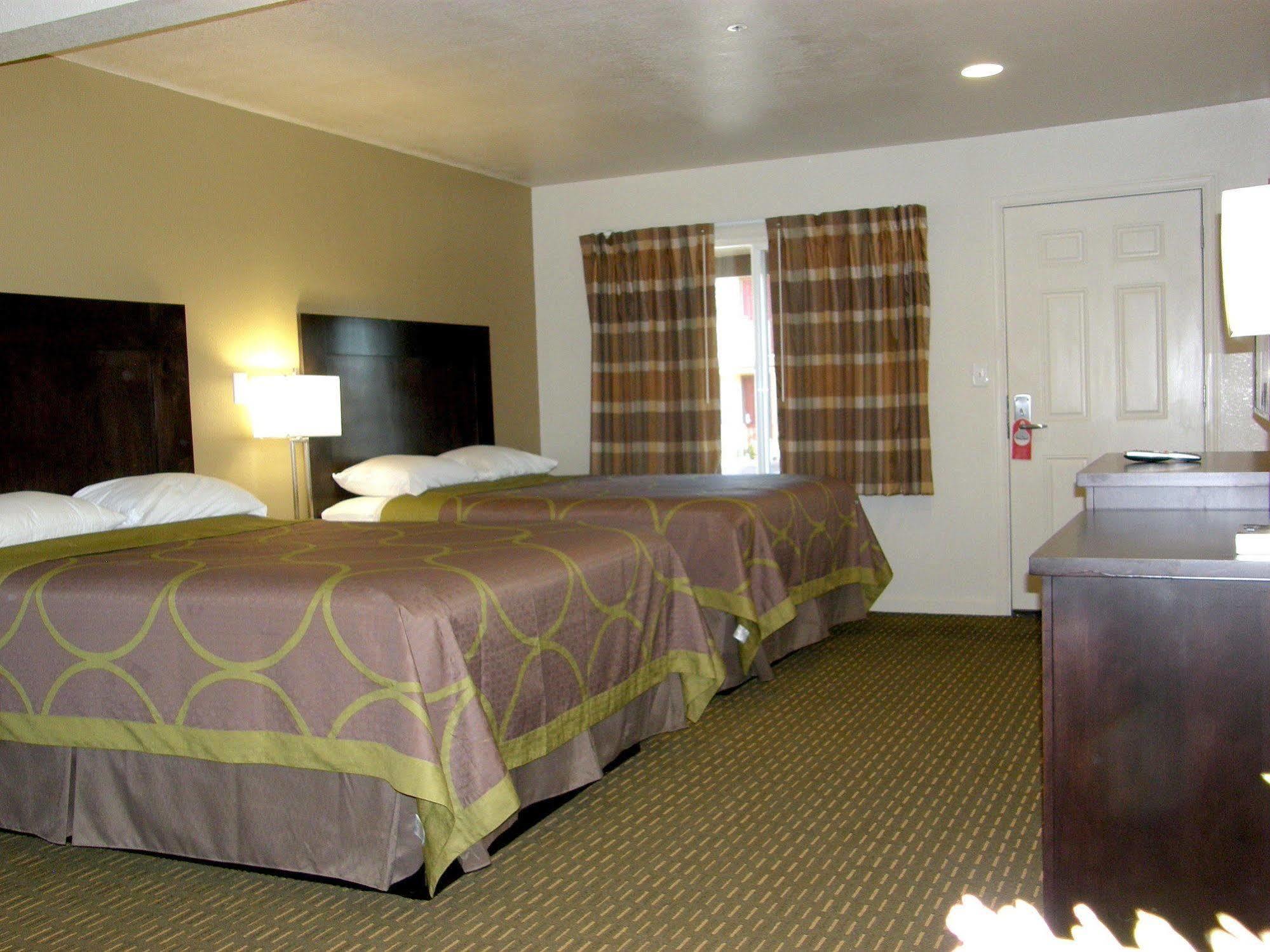 Budget Lodge Eugene - Airport エクステリア 写真